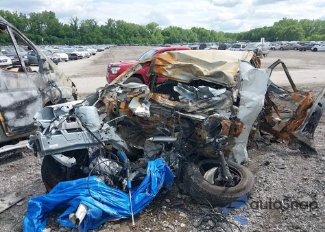 2022 Ford Escape Se z USA, uszkodzony, nr VIN 1FMCU9G60NUA60968